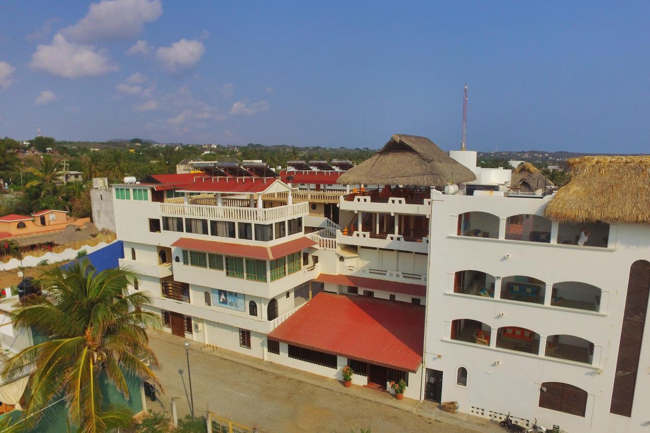 Hotel Zanzibar Пуерто Ескондидо Екстериор снимка